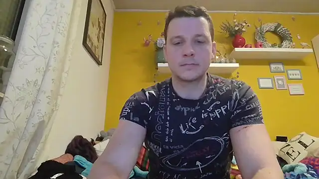 Snapshot of wassermann8484 chatting on February 2, 7:29 am wassermann8484 online show from February 2, 7:29 am