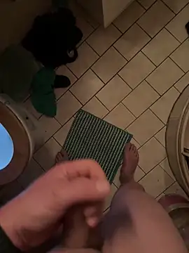 Snapshot of wassermann8484 chatting on April 10, 1:11 am wassermann8484 online show from April 10, 1:11 am