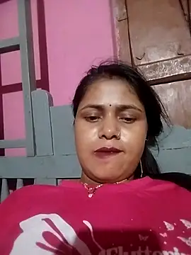 Snapshot of Ayeshaji chatting on April 12, 8:14 pm Ayeshaji online show from April 12, 8:14 pm