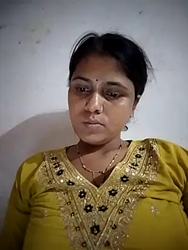 Snapshot of Ayeshaji chatting on April 17, 7:17 pm Ayeshaji online show from April 17, 7:17 pm