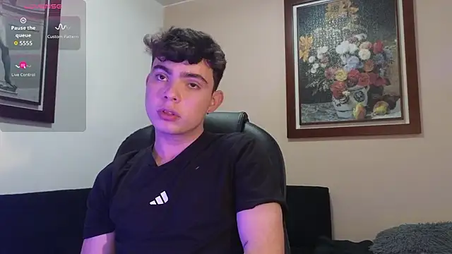 lukeboyce33 online show from March 13, 2:07 am