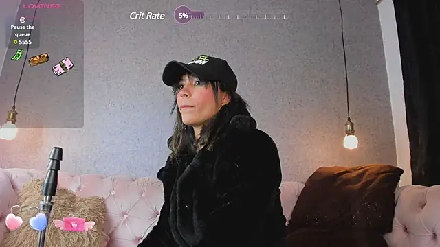 dayancarolina  online show from March 21, 2:28 am