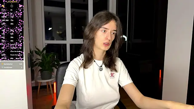 TwinTemptations online show from February 21, 7:15 pm