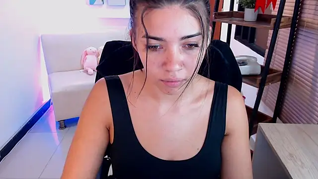 Snapshot of dangel_noir6 chatting on April 24, 12:07 pm dangel noir6 online show from April 24, 12:07 pm