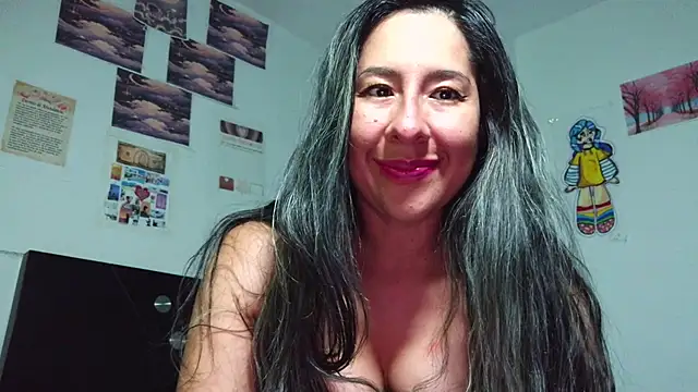 Snapshot of Malishka-fox chatting on October 6, 3:26 am Malishka-fox online show from October 6, 3:26 am