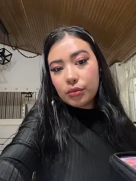 alice kingsley  online show from April 4, 8:39 pm