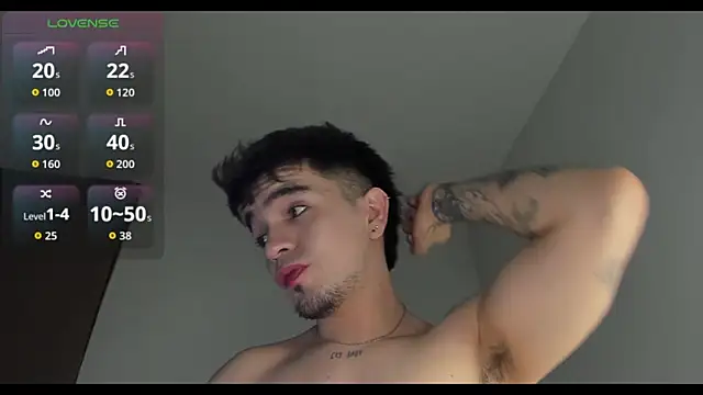 Snapshot of cmzo_ chatting on September 27, 3:33 am cmzo  online show from September 27, 3:33 am