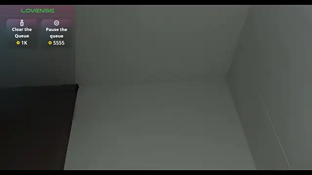 cmzo  online show from December 4, 2:10 am