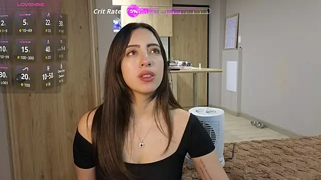 Snapshot of Rebbecawhite_meow chatting on October 20, 12:11 am Rebbecawhite meow online show from October 20, 12:11 am