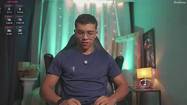 Colstorw  online show from March 26, 10:43 am