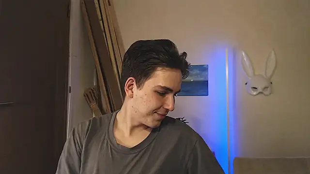 Snapshot of Eric_ether chatting on March 16, 8:32 pm Eric ether online show from March 16, 8:32 pm