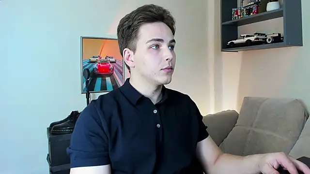 Snapshot of Eric_ether chatting on October 3, 6:16 pm Eric ether online show from October 3, 6:16 pm