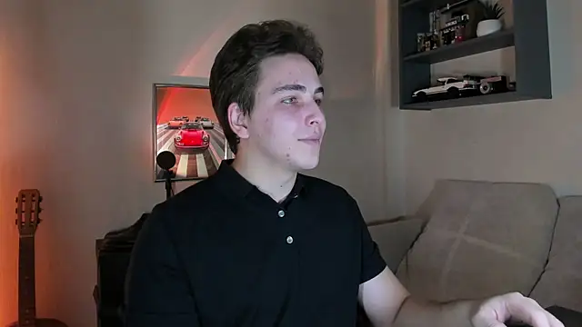 Snapshot of Eric_ether chatting on November 14, 5:33 pm Eric ether online show from November 14, 5:33 pm