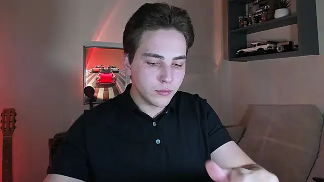 Snapshot of Eric_ether chatting on November 15, 9:43 pm Eric ether online show from November 15, 9:43 pm