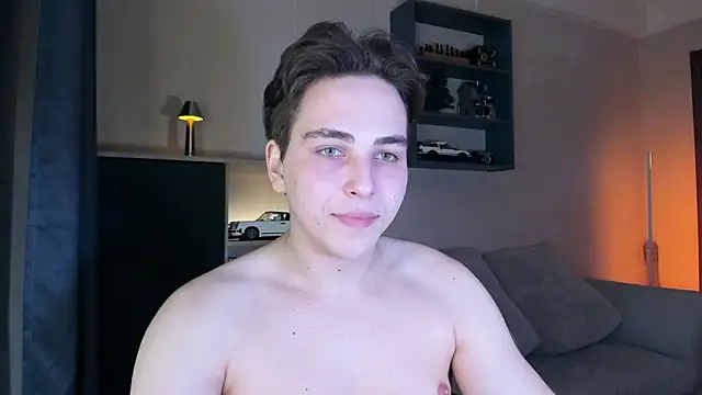 Snapshot of Eric_ether chatting on March 16, 7:40 pm Eric ether online show from March 16, 7:40 pm