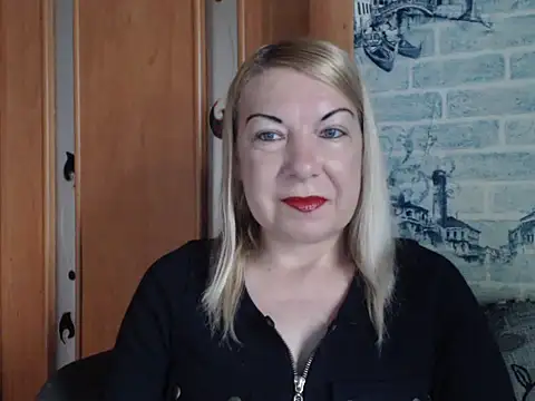 Snapshot of Lillia_Ray chatting on May 18, 7:47 am Lillia Ray online show from May 18, 7:47 am