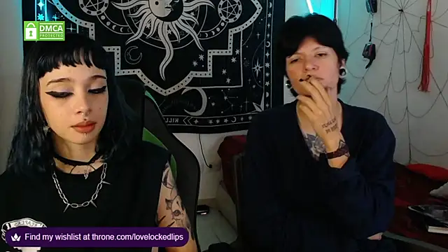 lovelockedlips online show from October 22, 6:24 am