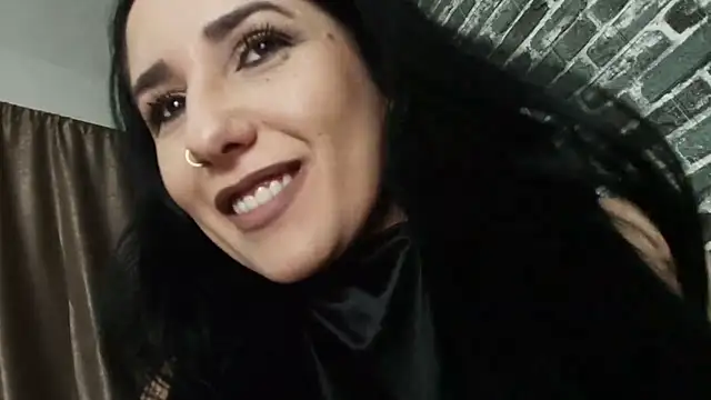 missdyaa online show from October 8, 11:24 pm