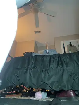 creamynala online show from November 19, 12:10 am