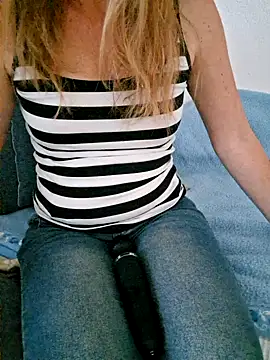 naturliebe online show from April 22, 7:00 am