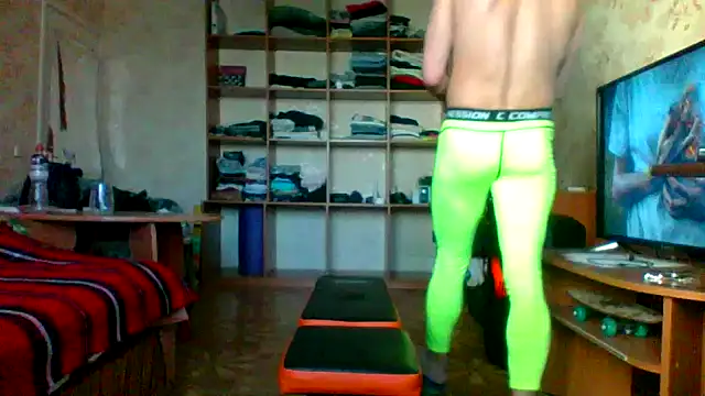 Snapshot of Masya_MaxUA chatting on March 20, 11:38 am Masya MaxUA online show from March 20, 11:38 am