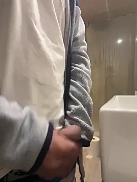 adresalbert342 online show from March 17, 5:05 pm