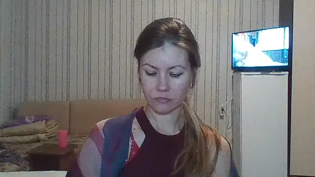 Eva Neon online show from September 25, 6:33 pm