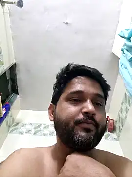 Snapshot of John96999 chatting on June 18, 9:52 pm John96999 online show from June 18, 9:52 pm