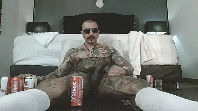 danilog515 online show from February 25, 8:18 pm