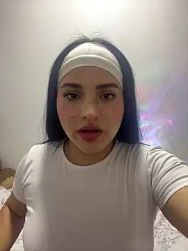 Snapshot of pareja_curiosa19 chatting on April 9, 1:27 am pareja curiosa19 online show from April 9, 1:27 am