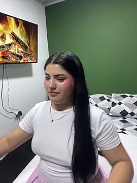 Snapshot of pareja_curiosa19 chatting on May 22, 10:48 pm pareja curiosa19 online show from May 22, 10:48 pm