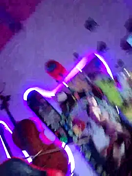 Snapshot of Sukychan_ chatting on November 12, 7:13 pm Sukychan online show from November 12, 7:13 pm