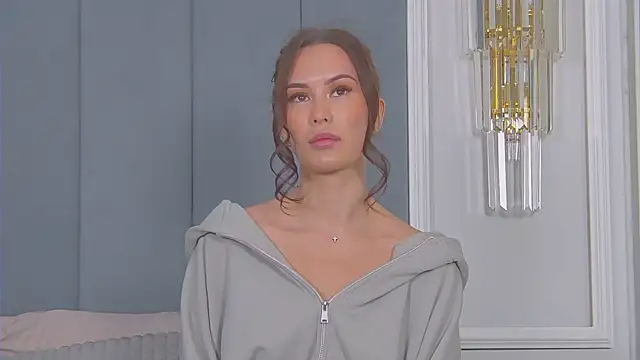 Snapshot of YourCass chatting on February 23, 5:27 am YourCass online show from February 23, 5:27 am