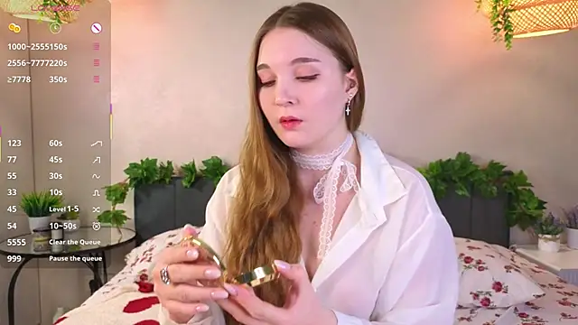 ConstanceHelms online show from November 28, 5:32 am