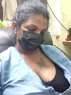 poojaa-rani online show from November 1, 6:43 pm