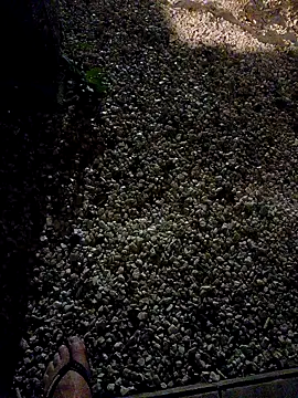 Snapshot of Dglo0000 chatting on January 10, 6:59 am Dglo0000 online show from January 10, 6:59 am