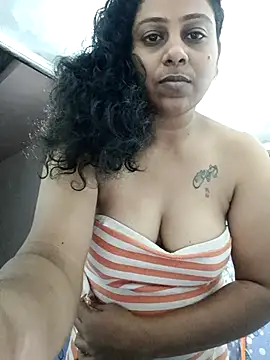 JENNIFERtamil online show from November 9, 8:12 am