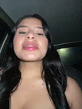 andrea gomes  online show from February 14, 10:56 am