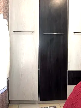 Elonelo online show from September 12, 8:03 am