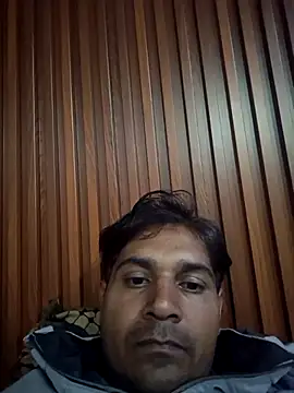 johnny8731 online show from November 27, 3:03 pm