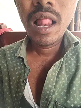 Snapshot of hot_integer chatting on October 21, 3:07 am hot integer online show from October 21, 3:07 am