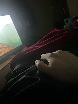 yves24Post online show from February 16, 9:00 pm