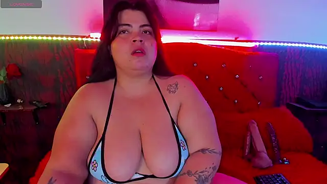 Snapshot of dirtyBBWplay chatting on April 26, 3:10 pm dirtyBBWplay online show from April 26, 3:10 pm