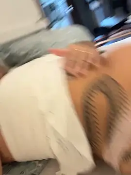 Snapshot of casaltattoosex chatting on February 3, 7:41 pm casaltattoosex online show from February 3, 7:41 pm