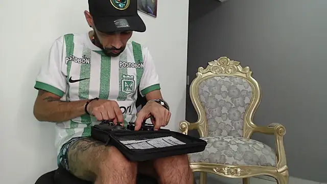 bigdick monster1 online show from December 15, 11:47 am