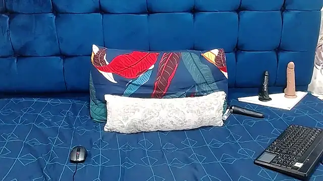 AriesCake online show from February 25, 10:14 am