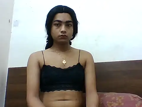 Snapshot of lilysstone12 chatting on May 3, 7:31 pm lilysstone12 online show from May 3, 7:31 pm