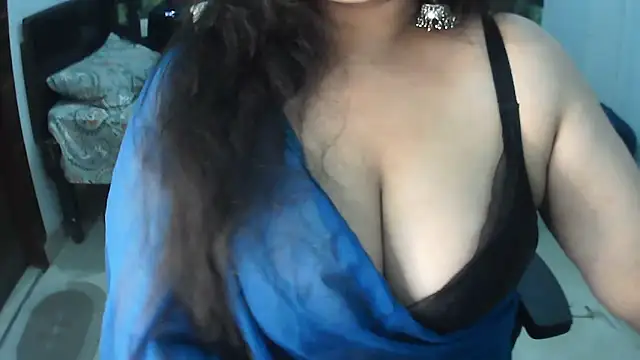 Snapshot of sonali4 chatting on June 14, 11:23 am sonali4 online show from June 14, 11:23 am