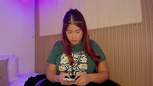 sharonscoth online show from March 12, 7:20 pm