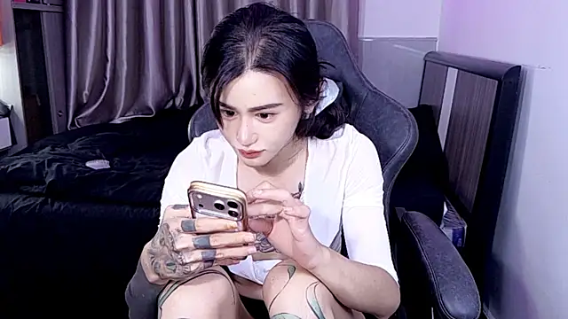 Snapshot of Rainbow-sweet chatting on July 12, 6:21 pm Rainbow-sweet online show from July 12, 6:21 pm